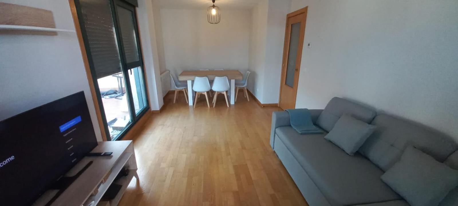 Apartamento Con 2 Dormitorios, Garaje Y Terraza Junto A Вальядолід Екстер'єр фото